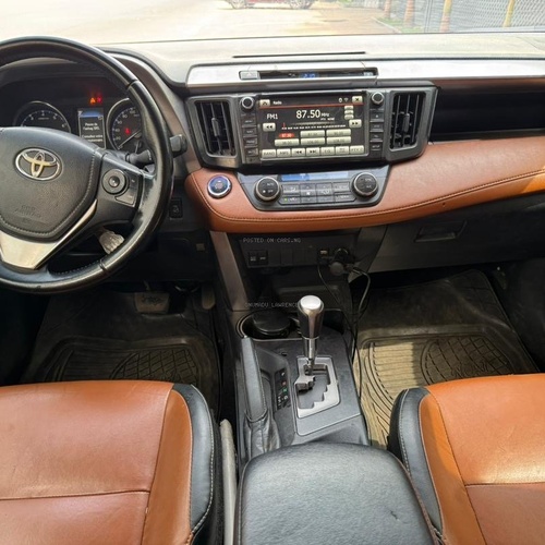 2018 TOYOTA RAV4 XLE FOR SALE IN ABUJA