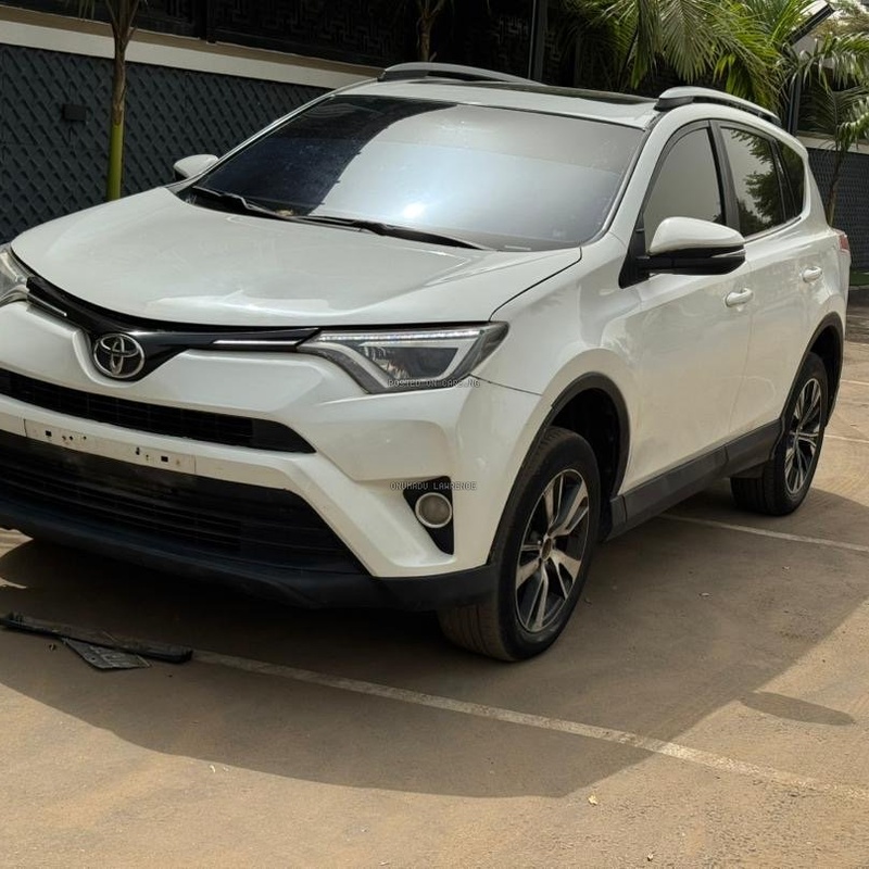 2018 TOYOTA RAV4 XLE FOR SALE IN ABUJA image