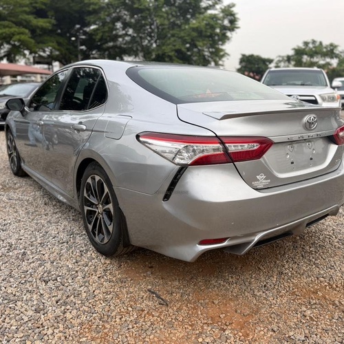 2018 TOYOTA CAMRY FOR SALE IN ABUJA