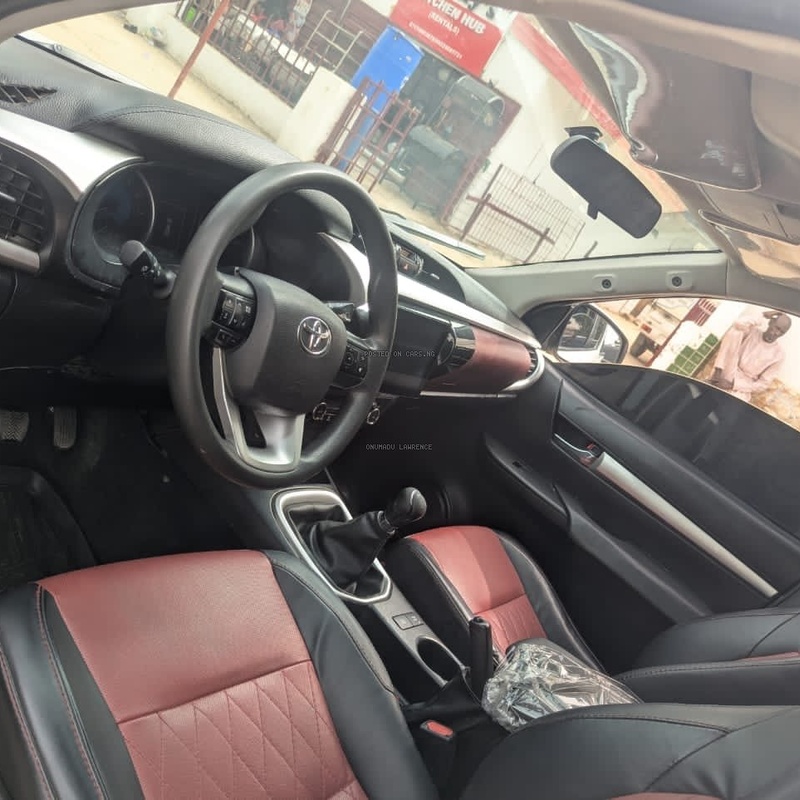 2018 TOYOTA HILUX MANUAL DRIVE FOR SALE IN ABUJA image