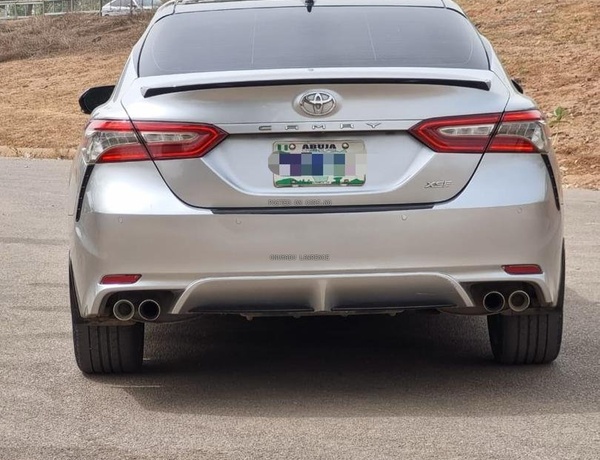 2019 TOYOTA CAMRY XSE FOR SALE IN ABUJA