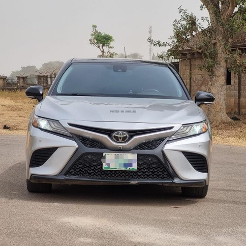 2019 TOYOTA CAMRY XSE FOR SALE IN ABUJA