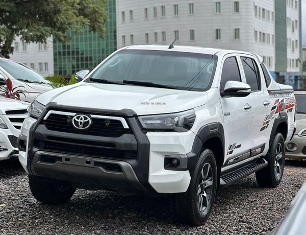 2019 Toyota Hilux for Sale in Abuja
