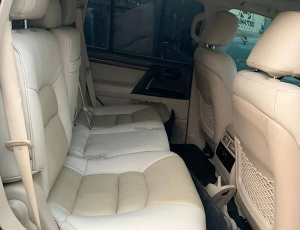 2019 TOYOTA LANDCRUISER FOR SALE IN ABUJA