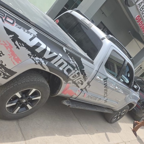 2019 TOYOTA TACOMA FOR SALE IN ABUJA