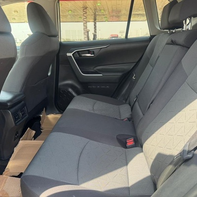 FOREIGN USED 2020 TOYOTA RAV4 XLE FOR SALE IN ABUJA