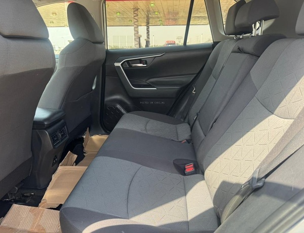 FOREIGN USED 2020 TOYOTA RAV4 XLE FOR SALE IN ABUJA