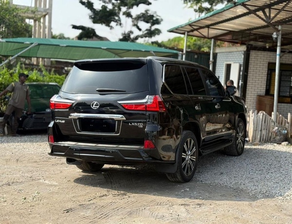 2021 LEXUS LX570 FOR SALE IN ABUJA