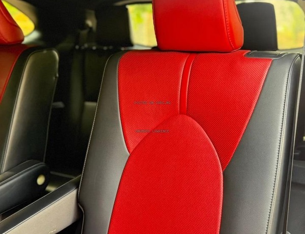 FOREIGN USED 2023 TOYOTA HIGHLANDER XSE FOR SALE IN ABUJA