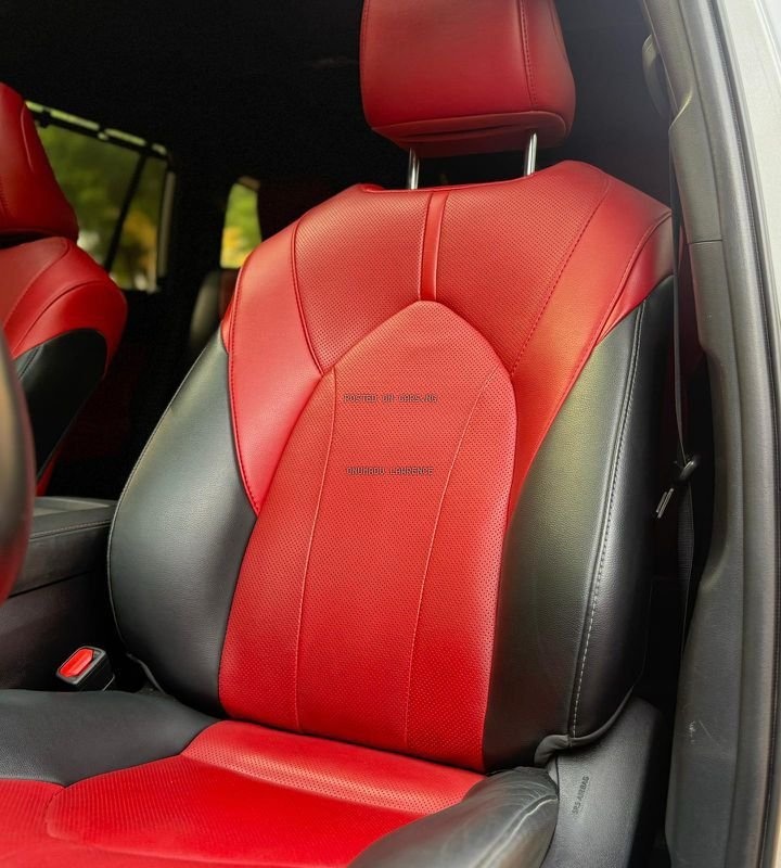 FOREIGN USED 2023 TOYOTA HIGHLANDER XSE FOR SALE IN ABUJA image