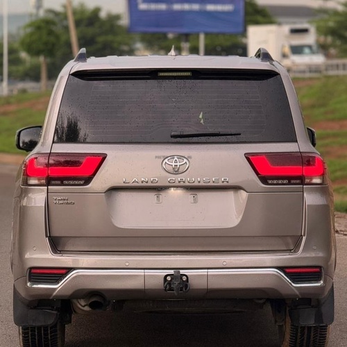 2023 TOYOTA LANDCRUISER FOR SALE IN ABUJA
