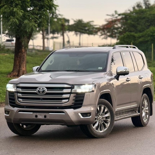 2023 TOYOTA LANDCRUISER FOR SALE IN ABUJA