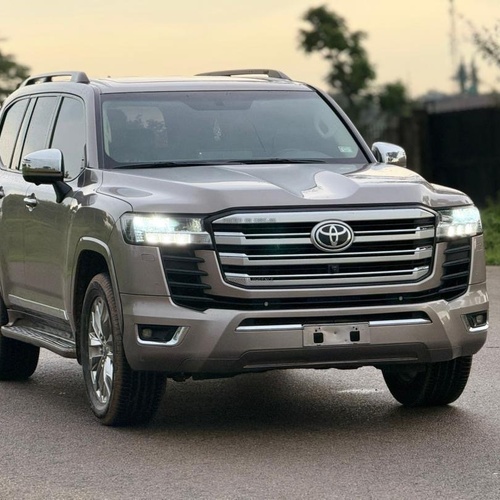 2023 TOYOTA LANDCRUISER FOR SALE IN ABUJA
