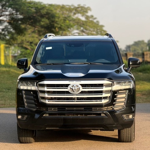2023 Toyota Landcruiser (V6 Engine) for Sale in Abuja