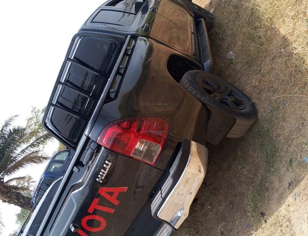 2023 TOYOTA HILUX FOR SALE IN ABUJA