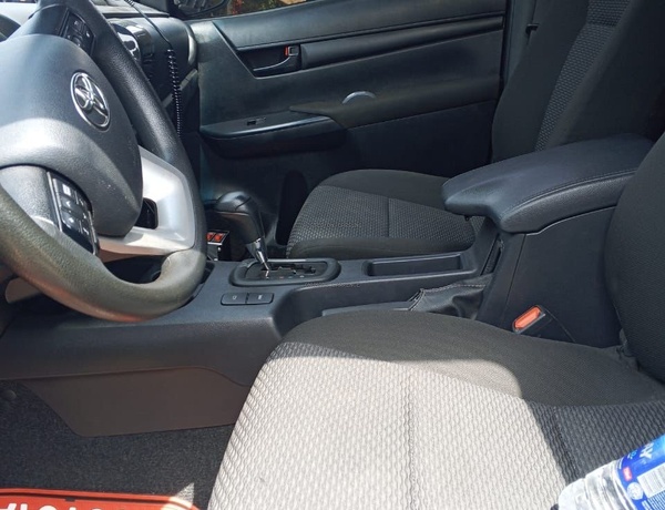 2023 TOYOTA HILUX FOR SALE IN ABUJA