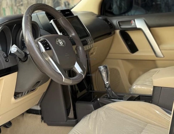 2023 TOYOTA HIGHLANDER PRADO FOR SALE IN ABUJA