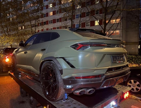 2024 LAMBORGHINI URUS PERFORMANTE FOR SALE IN ABUJA