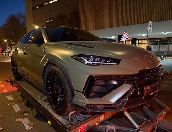 2024 LAMBORGHINI URUS PERFORMANTE FOR SALE IN ABUJA