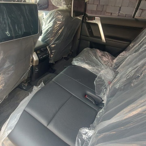 BRAND NEW 2024 TOYOTA PRADO FOR SALE IN ABUJA