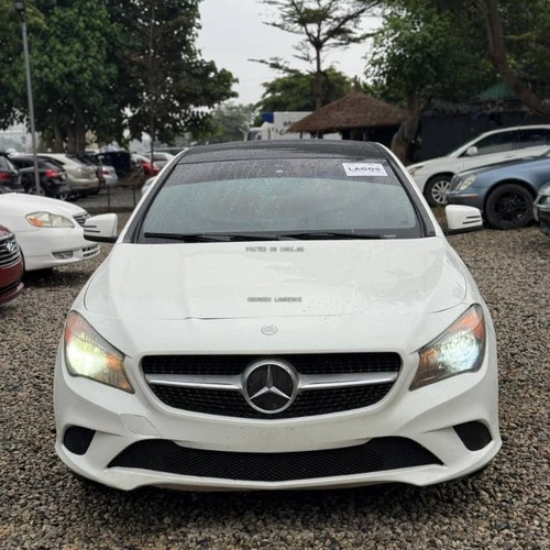 2014 MERCEDES BENZ CLA250 FOR IN ABUJA