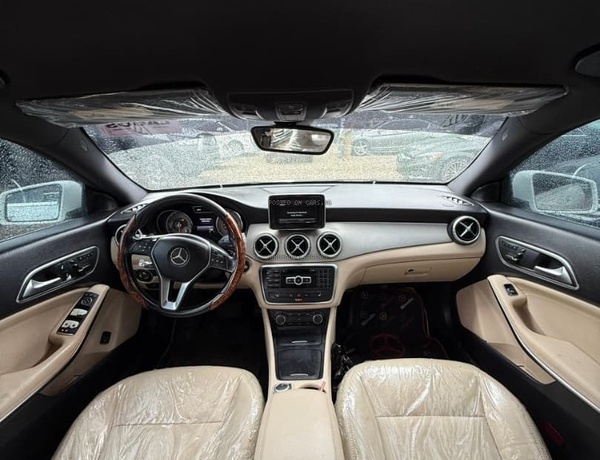 2014 MERCEDES BENZ CLA250 FOR IN ABUJA