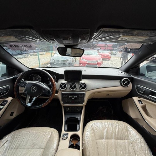 2014 MERCEDES BENZ CLA250 FOR IN ABUJA
