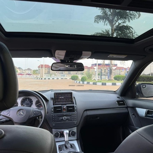 FOREIGN USED 2008 MERCEDES BENZ C300 FOR SALE IN ABUJA