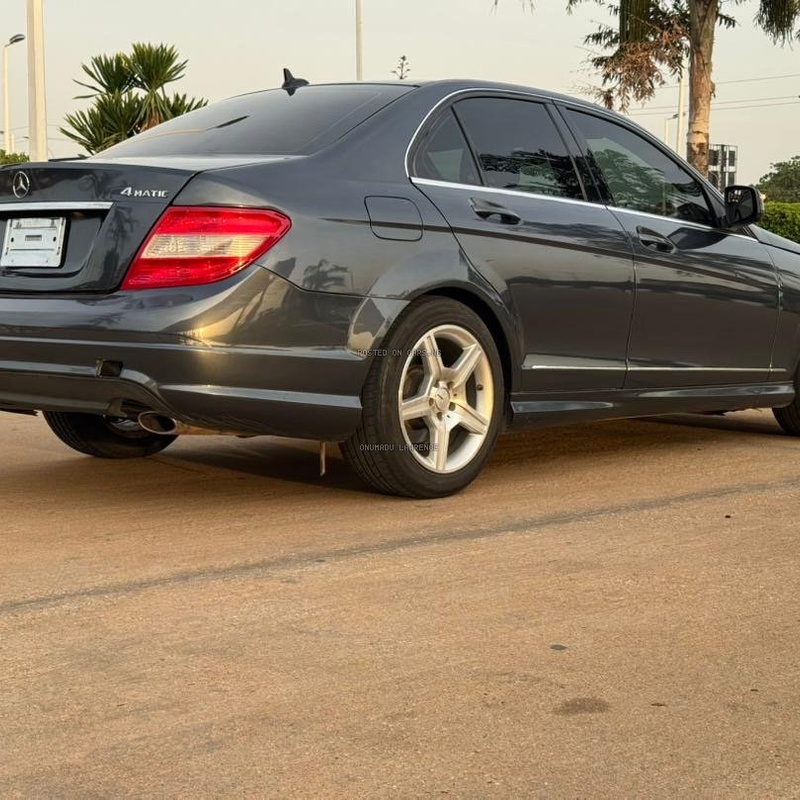 FOREIGN USED 2008 MERCEDES BENZ C300 FOR SALE IN ABUJA image
