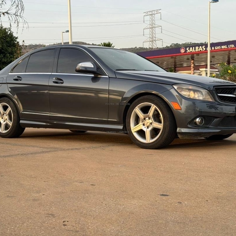 FOREIGN USED 2008 MERCEDES BENZ C300 FOR SALE IN ABUJA image