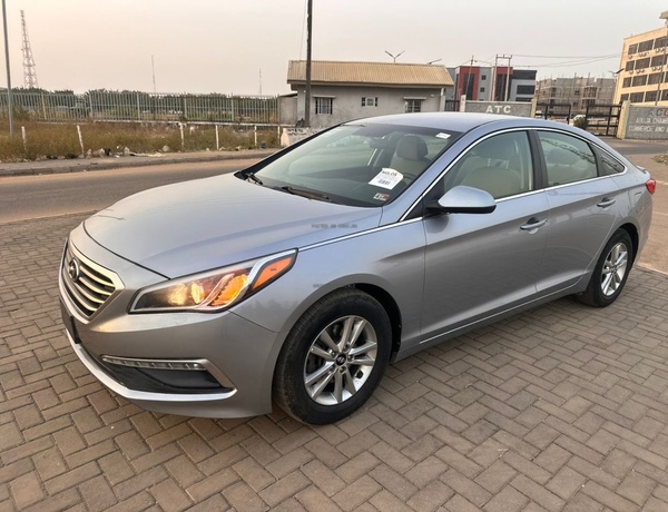 FOREIGN USED 2015 HYUNDAI SONATA FOR SALE IN ABUJA