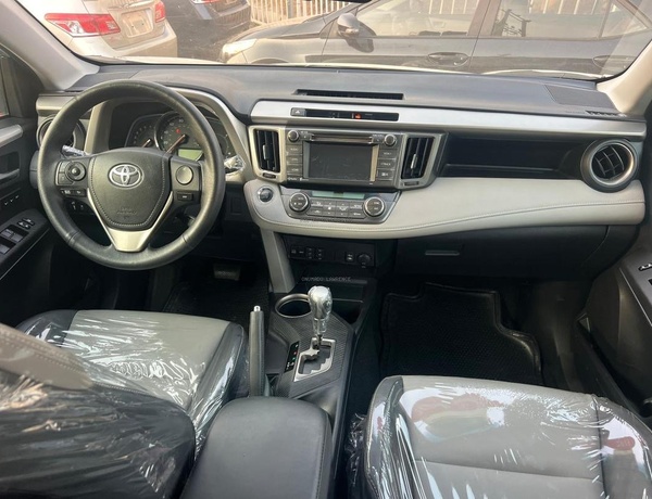 FOREIGN USED 2015 TOYOTA RAV4 LIMITED EDITION