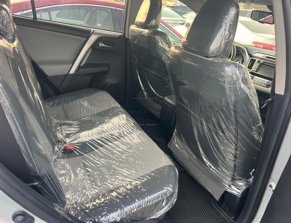 FOREIGN USED 2015 TOYOTA RAV4 LIMITED EDITION