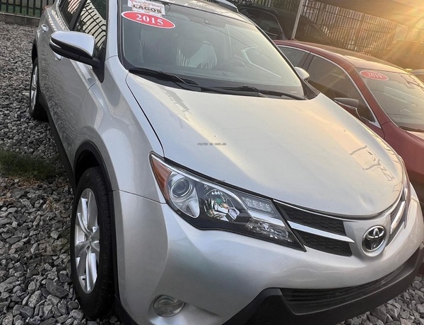 FOREIGN USED 2015 TOYOTA RAV4 LIMITED EDITION