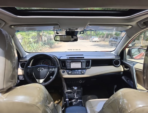FOREIGN USED 2016 TOYOTA RAV4 FOR SALE IN ABUJA