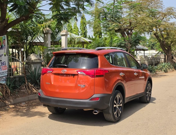 FOREIGN USED 2016 TOYOTA RAV4 FOR SALE IN ABUJA