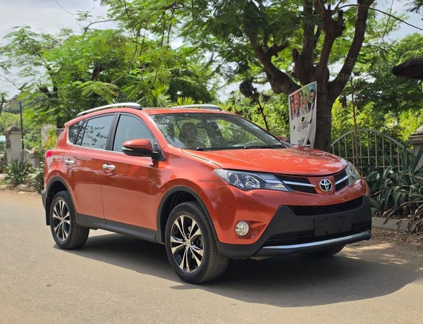 FOREIGN USED 2016 TOYOTA RAV4 FOR SALE IN ABUJA