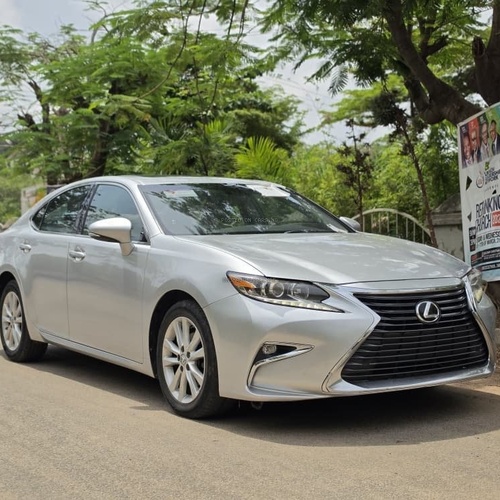 FOREIGN USED 2017 LEXUS ES350 FOR SALE IN ABUJA