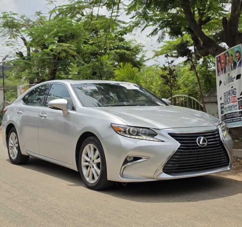FOREIGN USED 2017 LEXUS ES350 FOR SALE IN ABUJA image