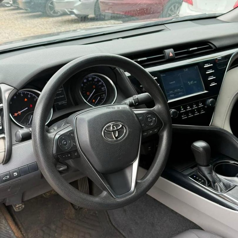 FOREIGN USED 2018 TOYOTA CAMRY LE FOR SALE IN ABUJA image