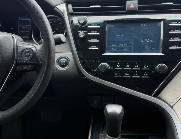 FOREIGN USED 2018 TOYOTA CAMRY LE FOR SALE IN ABUJA