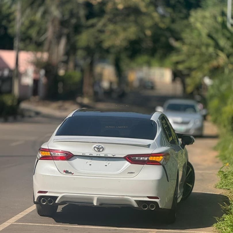 FOREIGN USED 2018 TOYOTA CAMRY XSE FOR SALE IN ABUJA image