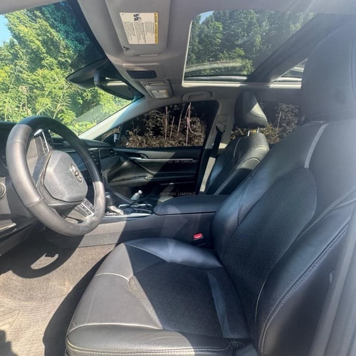 FOREIGN USED 2018 TOYOTA CAMRY XSE FOR SALE IN ABUJA