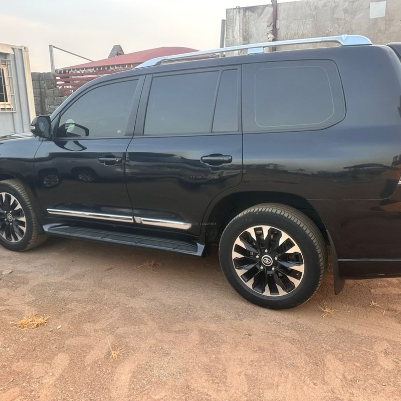 FOREIGN USED 2020 TOYOTA LANDCRUISER FOR SALE IN ABUJA image