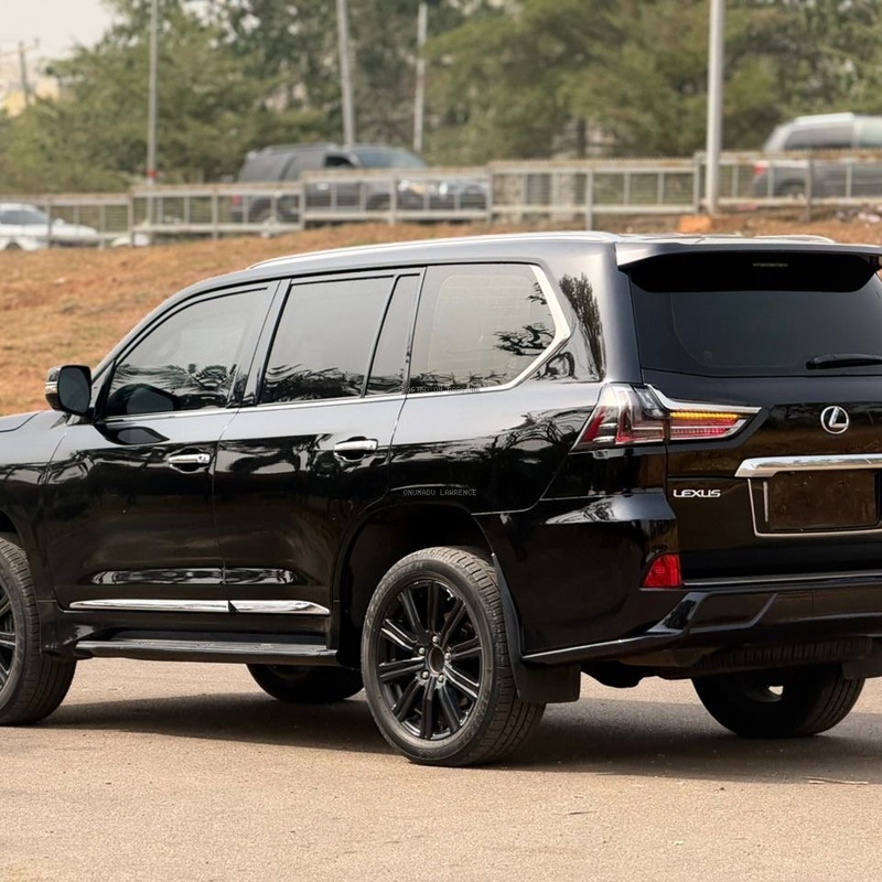 FOREIGN USED 2020 LEXUS LX570 BULLETPROOF FOR SALE IN ABUJA image