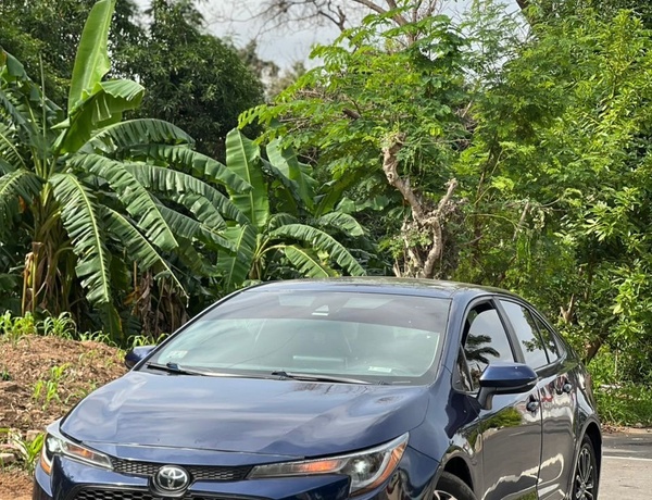FOREIGN USED 2020 TOYOTA COROLLA FOR SALE IN ABUJA