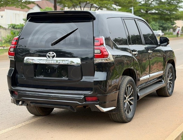GX 470 UPGRADED TO TOYOTA PRADO 2022 FOR SALE IN ABUJA