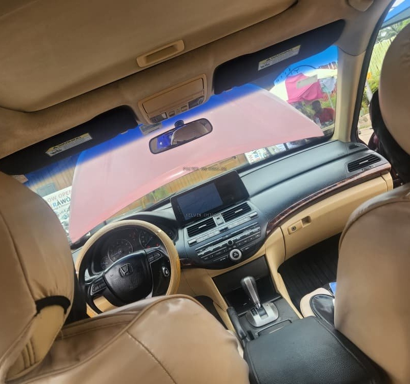 Direct neatly used 2011 crosstour fully upgraded to 2014 image