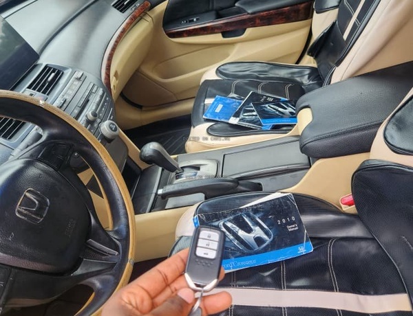 Direct neatly used 2011 crosstour fully upgraded to 2014
