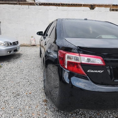 2013 Toyota Camry SE for Sale in Abuja